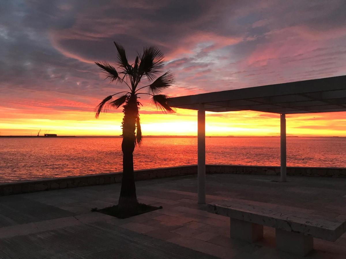 Apartamentos Playa D Y G Sant Carlos de la Ràpita 外观 照片